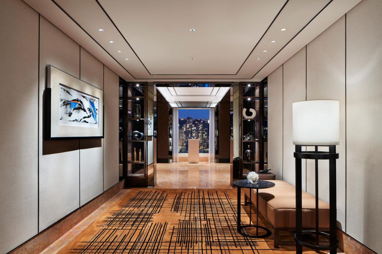 Four Seasons Hotel Hong Kong — photo 3