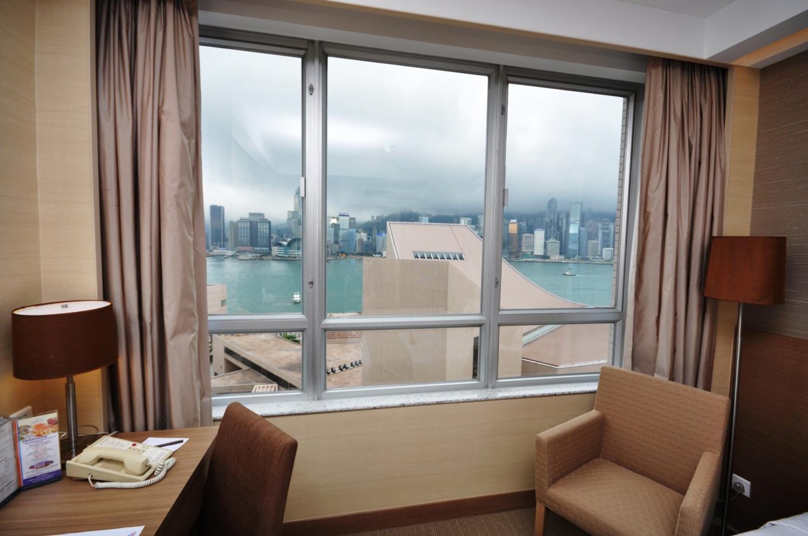 The Salisbury - YMCA of Hong Kong — photo 6